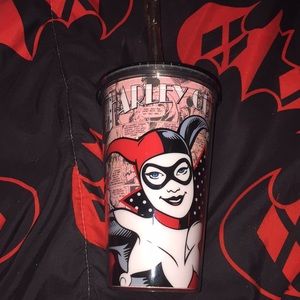 Harley Quinn cup NWT